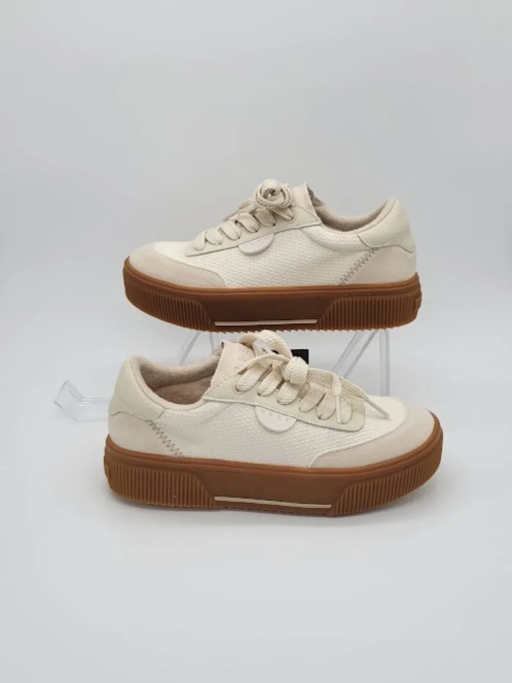 REEF Lay Day Lift Women’s Platform Sneakers Cream Gum Leather Size 7 NWOB